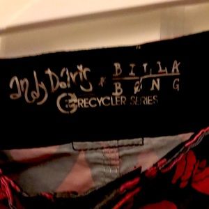 Men’s billabong swim trunks